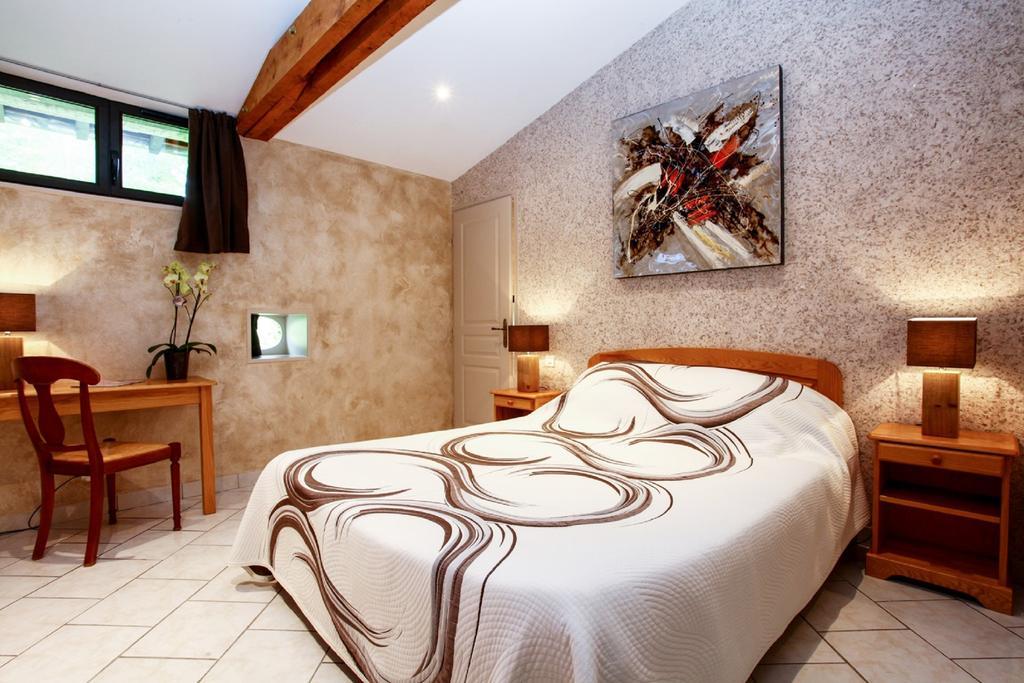 Chambres D'Hotes Les Peyrouses Sarlat Exterior foto